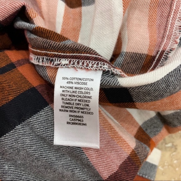 ABOUND Plaid Button Down Shirt - Picture 4 of 6